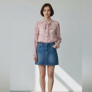 Banana Republic vintage 90s 00s Y2K 100% silk floral sheer blouse